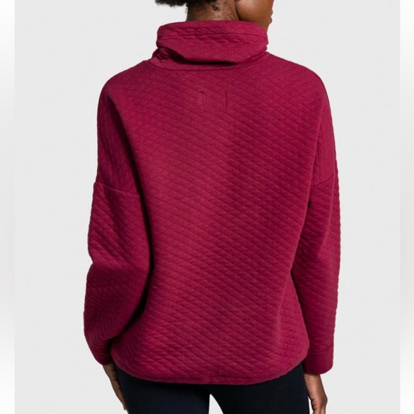 🔵 26) United by Blue Quilted Funnel Neck Pullover NWT size MEDIUM - Picture 3 of 11